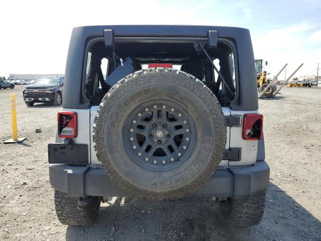 1C4BJWDG1JL869271 - 2018 JEEP WRANGLER U SPORT Күміс фото 6