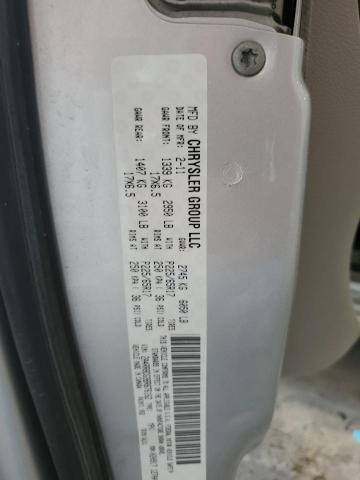 2A4RR8DG9BR676162 - 2011 CHRYSLER TOWN & COU TOURING L SILVER photo 13