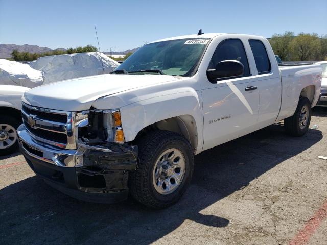 1GCSKREA7AZ220354 - 2010 CHEVROLET SILVERADO K1500 LS WHITE photo 1