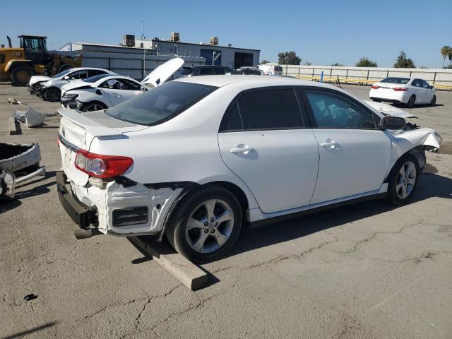 5YFBU4EE7CP043673 - 2012 TOYOTA COROLLA BASE WHITE photo 3