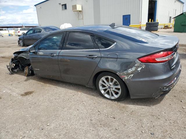 3FA6P0LU4KR151775 - 2019 FORD FUSION SE GRAY photo 2