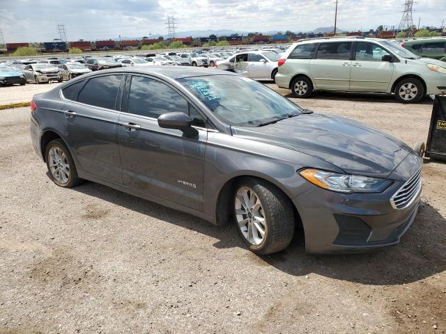 3FA6P0LU4KR151775 - 2019 FORD FUSION SE GRAY photo 4