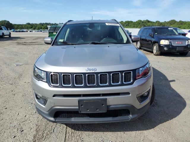 3C4NJDBB2LT104537 - 2020 JEEP COMPASS LATITUDE SILVER photo 5