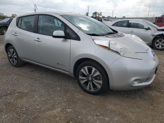 1N4AZ0CP9FC315895 - 2015 NISSAN LEAF S SILVER photo 4