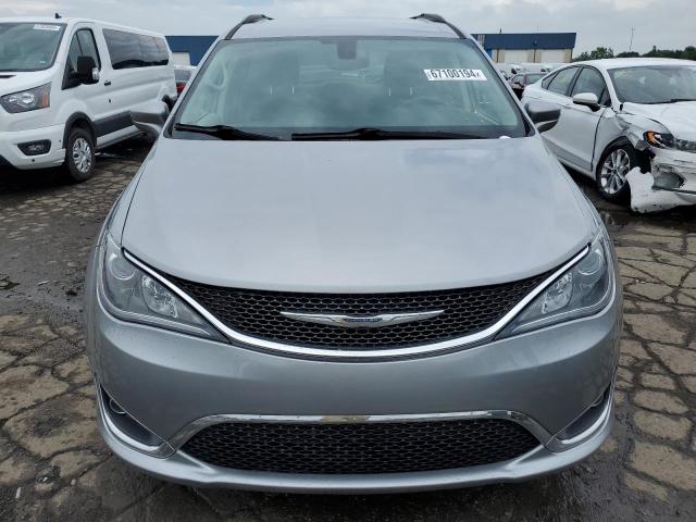 2C4RC1BG0HR613770 - 2017 CHRYSLER PACIFICA TOURING L Արծաթագույն լուսանկար 5