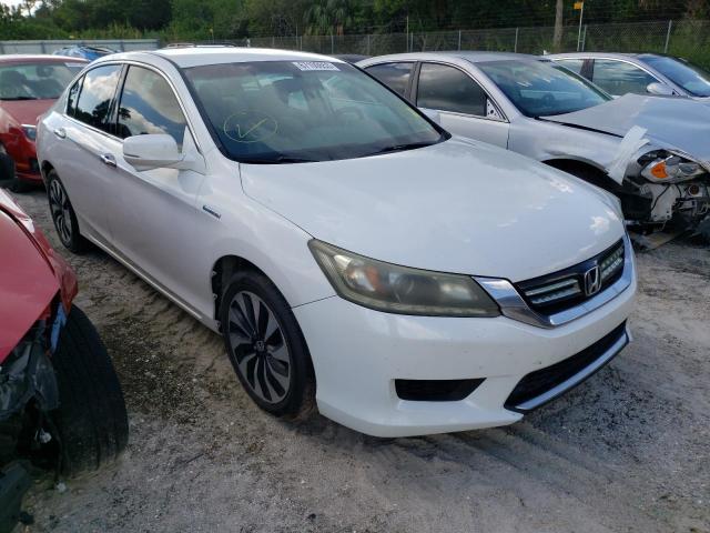 1HGCR6F33EA003694 - 2014 HONDA ACCORD HYBRID WHITE photo 4