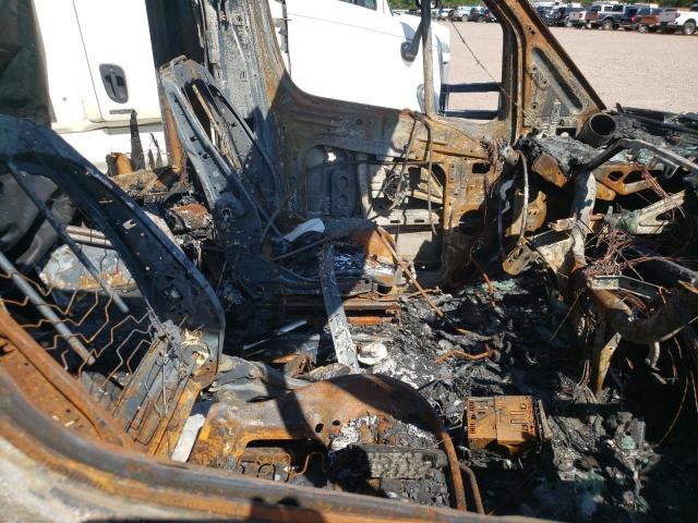 WDAPF4CC9B9493804 - 2011 MERCEDES-BENZ SPRINTER 3500 BURN photo 5