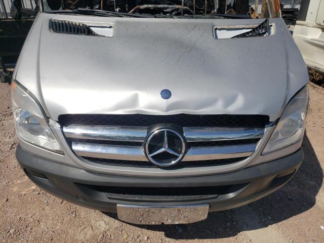 WDAPF4CC9B9493804 - 2011 MERCEDES-BENZ SPRINTER 3500 BURN photo 7