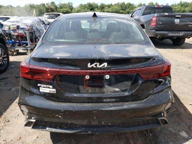 3KPF24AD7PE675147 - 2023 KIA FORTE LX BLACK photo 6