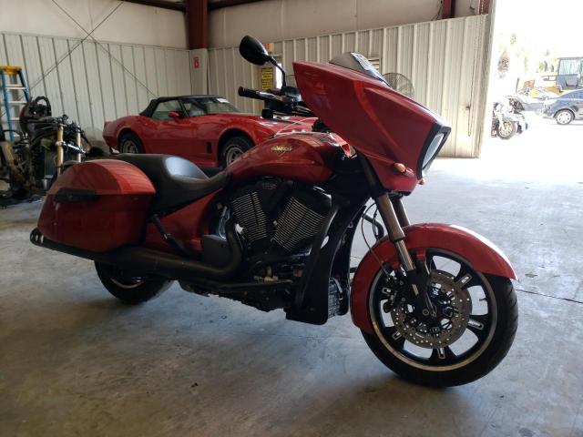 5VPDW36N8D3025643 - 2013 VICTORY MOTORCYCLES CROSS COUN برغندي صورة 1