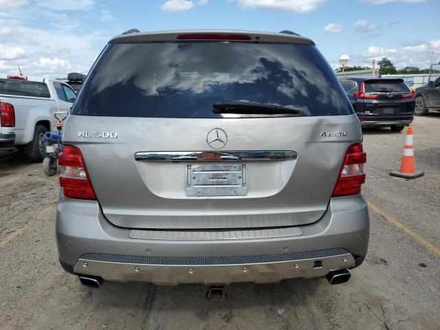 4JGBB75E47A186285 - 2007 MERCEDES-BENZ ML 500 银色 照片 6