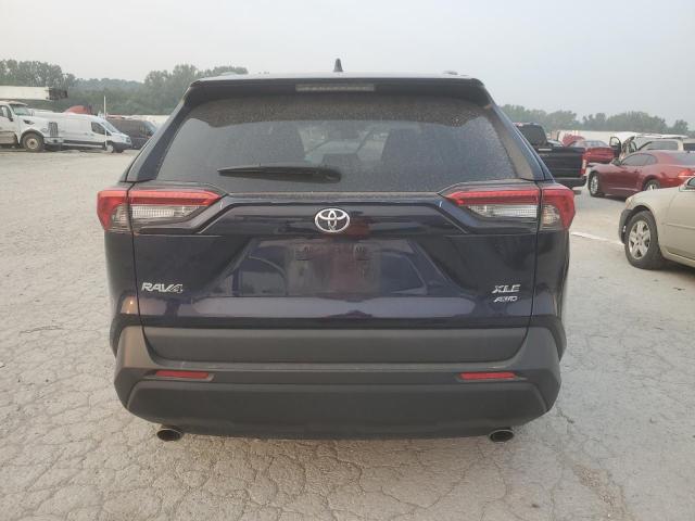2T3P1RFV1MW187933 - 2021 TOYOTA RAV4 XLE BLUE photo 6