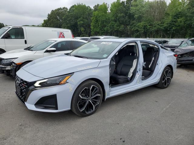 2023 NISSAN ALTIMA SR, 