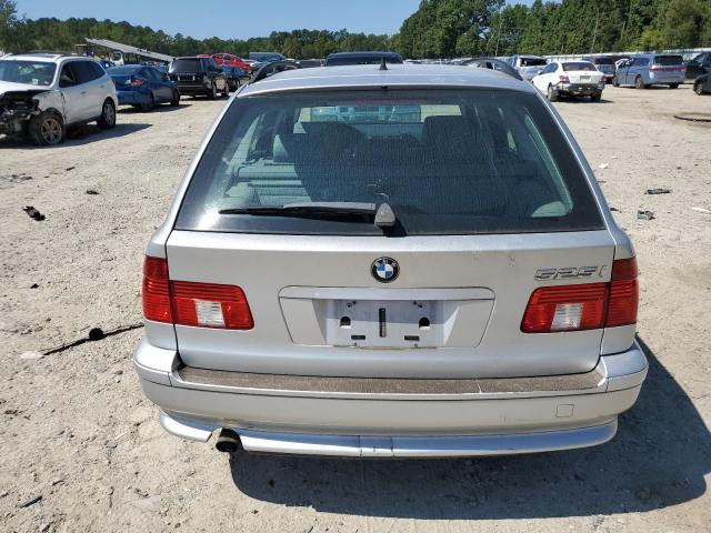 WBADS43453GE11679 - 2003 BMW 525 IT AUTOMATIC SILVER photo 6