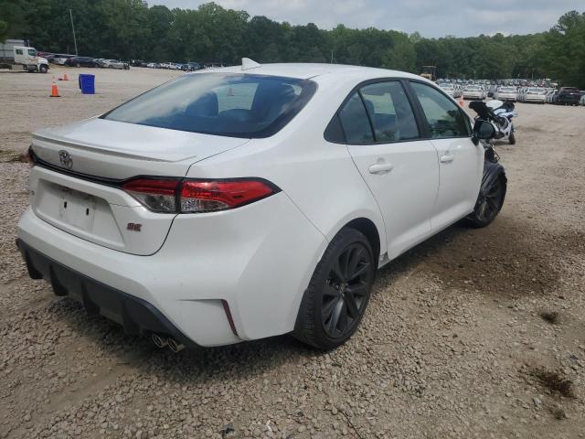 5YFS4MCE0SP232425 - 2025 TOYOTA COROLLA SE Weiß Foto 3
