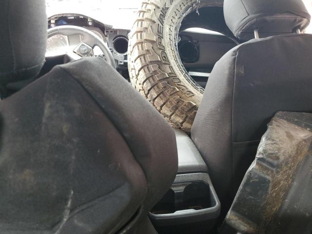 3TMCZ5AN3JM172158 - 2018 TOYOTA TACOMA DOUBLE CAB BLUE photo 8