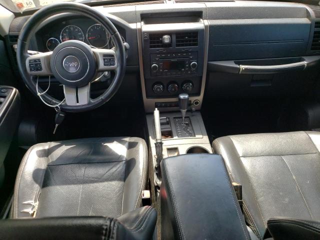 1J4PN3GK1BW584685 - 2011 JEEP LIBERTY RENEGADE GREEN photo 8