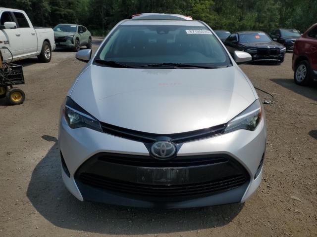 2T1BURHE2JC102697 - 2018 TOYOTA COROLLA L SILVER photo 5