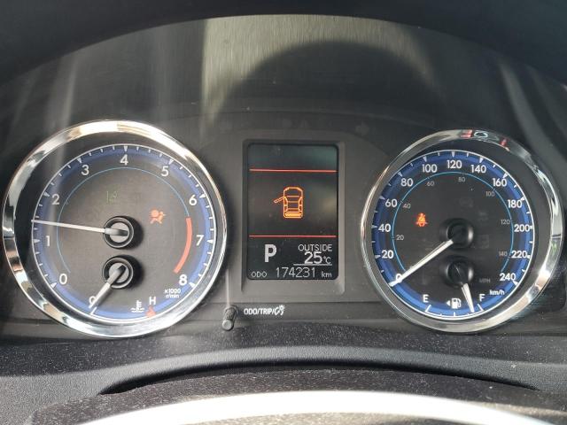 2T1BURHE2JC102697 - 2018 TOYOTA COROLLA L SILVER photo 9