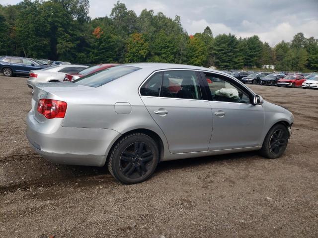 3VWDF31K96M818556 - 2006 VOLKSWAGEN JETTA 2.5L LEATHER SILVER photo 3