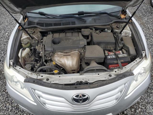 4T1BF3EK3BU628550 - 2011 TOYOTA CAMRY BASE Արծաթագույն լուսանկար 11