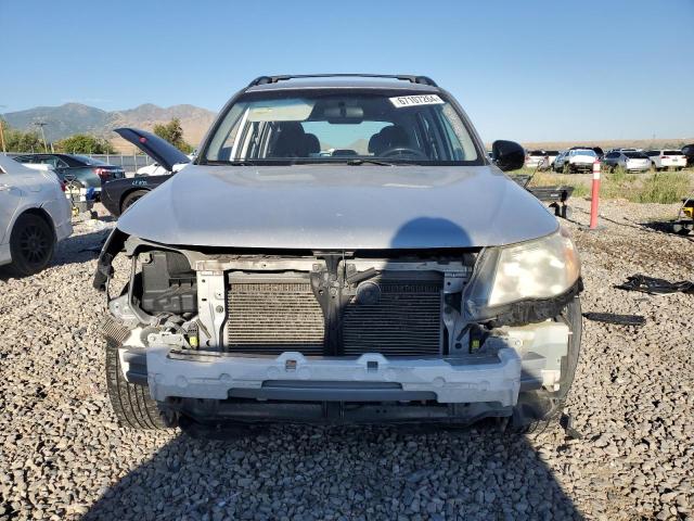 JF2SH6BC0AG911855 - 2010 SUBARU FORESTER XS Silber Foto 5