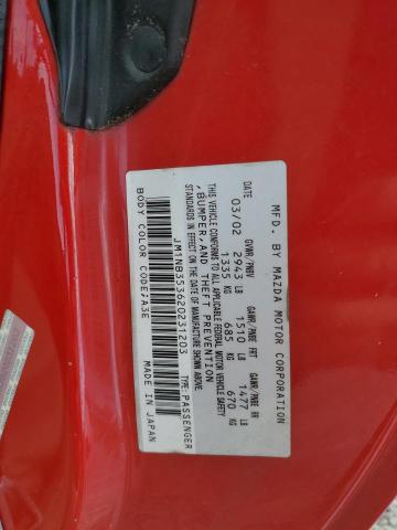 JM1NB353620231203 - 2002 MAZDA MX-5 MIATA BASE RED photo 12