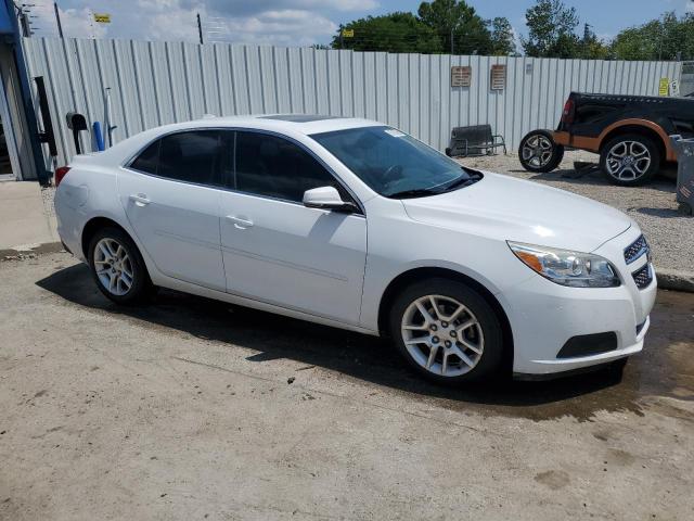 1G11C5SA7DU102465 - 2013 CHEVROLET MALIBU 1LT WHITE photo 4
