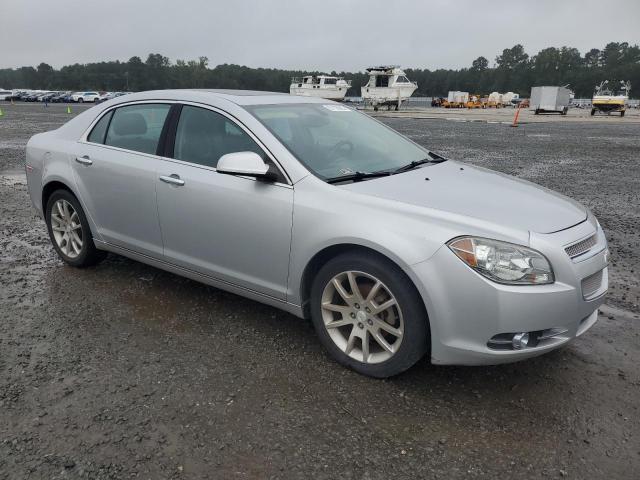 1G1ZG5E7XCF262396 - 2012 CHEVROLET MALIBU LTZ 银色 照片 4