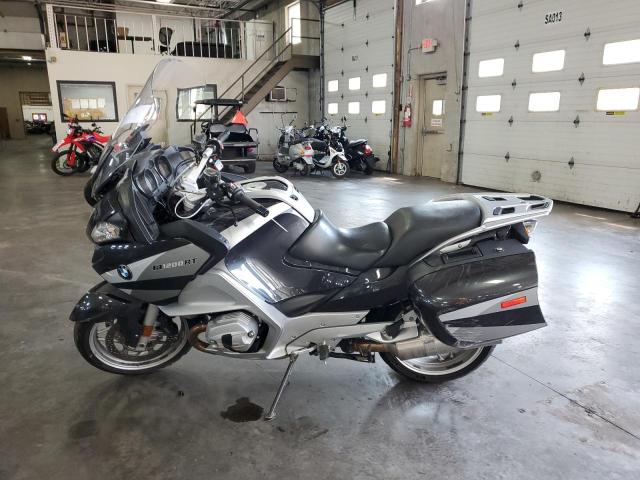 WB1044000AZW18523 - 2010 BMW R1200 RT GRAY photo 3