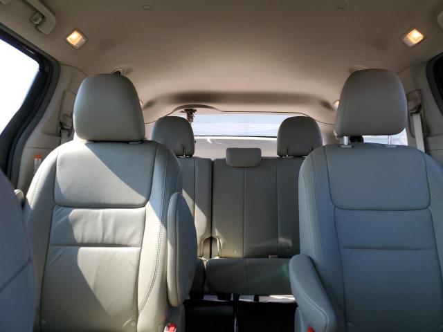 5TDDZ3DC1HS166680 - 2017 TOYOTA SIENNA XLE Bordo foto 10