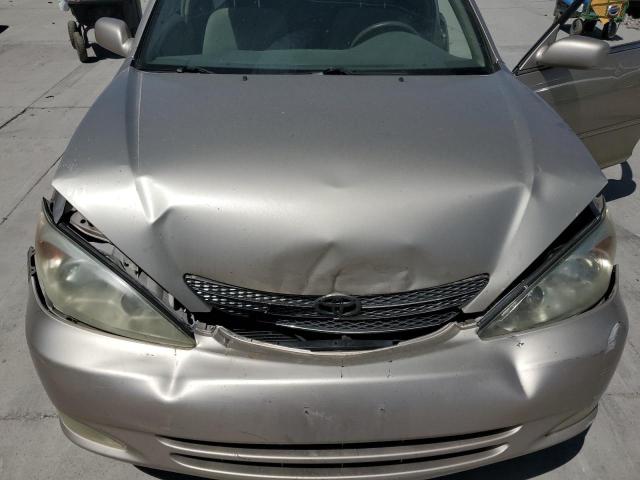 4T1BE32K73U720060 - 2003 TOYOTA CAMRY LE BEIGE photo 11
