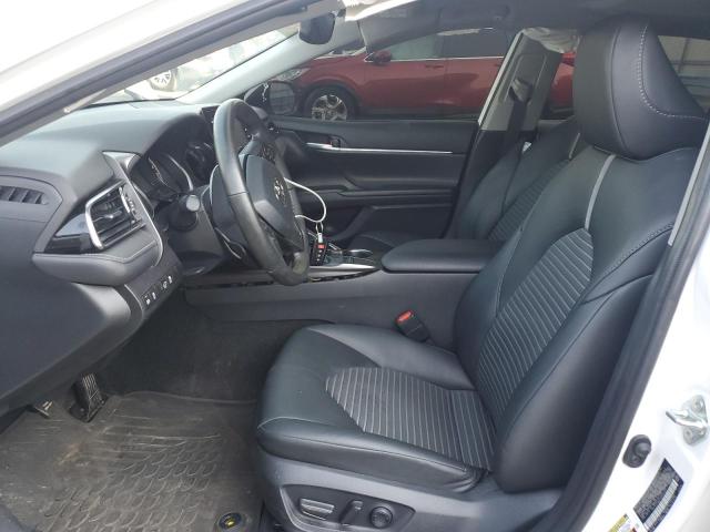 4T1T11AK7PU824205 - 2023 TOYOTA CAMRY SE NIGHT SHADE WHITE photo 7