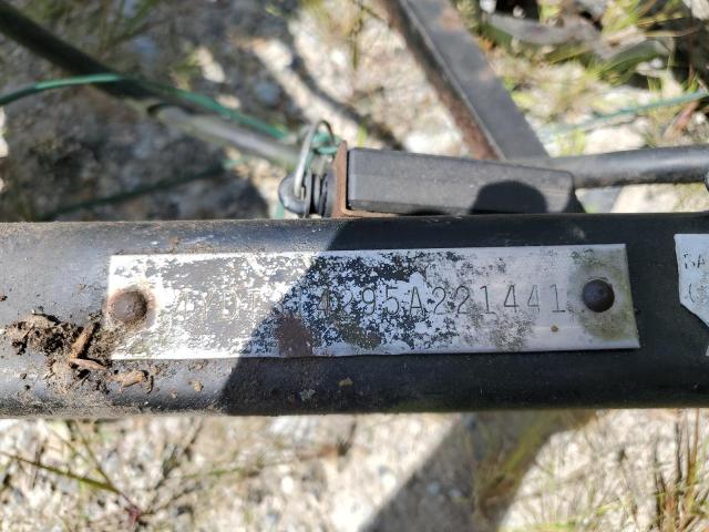 4YDT314295A221441 - 2005 KEYSTONE TRAILER WHITE photo 10