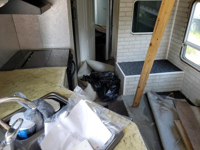 4YDT314295A221441 - 2005 KEYSTONE TRAILER WHITE photo 8