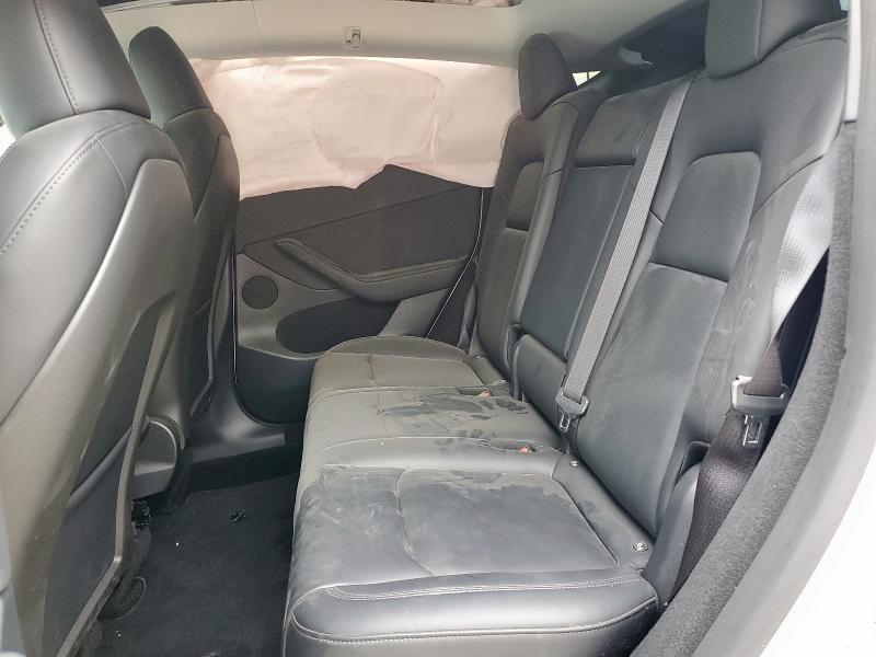 7SAYGDED6RF040196 - 2024 TESLA MODEL Y 白色 照片 10