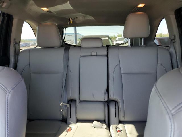 5TDJKRFH7GS348398 - 2016 TOYOTA HIGHLANDER XLE 银色 照片 10