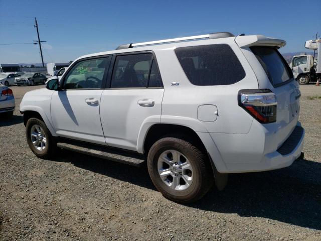 JTENU5JR3P6147761 - 2023 TOYOTA 4RUNNER SE WHITE photo 2