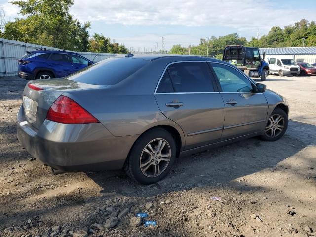 1HGCM56816A146164 - 2006 HONDA ACCORD EX GRAY photo 3