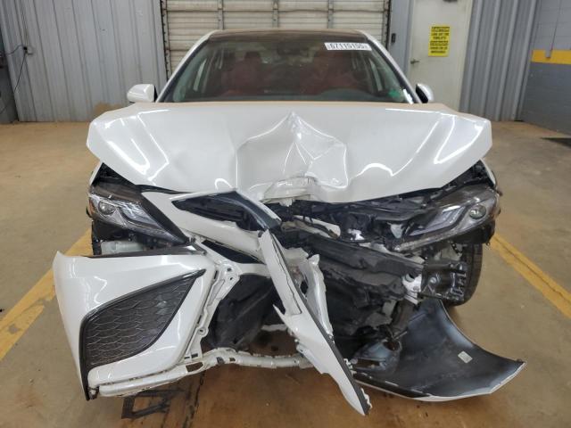 4T1K61AKXPU155148 - 2023 TOYOTA CAMRY XSE 白色 照片 5