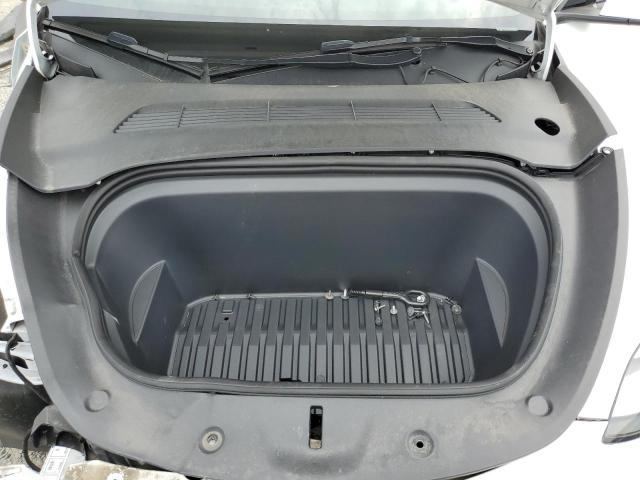 7SAYGDEE9PA144619 - 2023 TESLA MODEL Y Белый фото 12