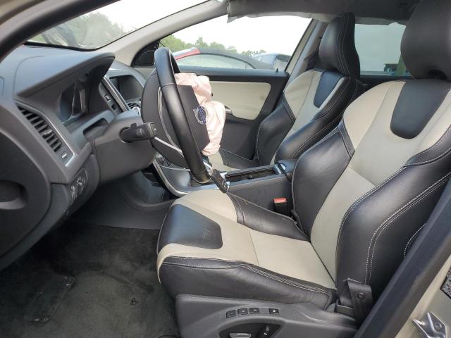 YV440MDR3H2064838 - 2017 VOLVO XC60 T5 DYNAMIC კრემისფერი ფოტო 7