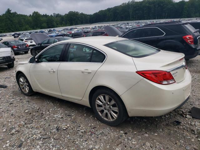 2G4GR5ER1C9213098 - 2012 BUICK REGAL WHITE photo 2