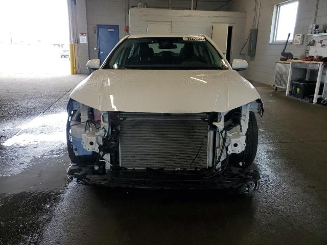 4T1DAACK3SU592163 - 2025 TOYOTA CAMRY XSE WHITE photo 5