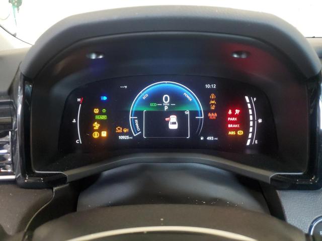 4T1DAACK3SU592163 - 2025 TOYOTA CAMRY XSE WHITE photo 9