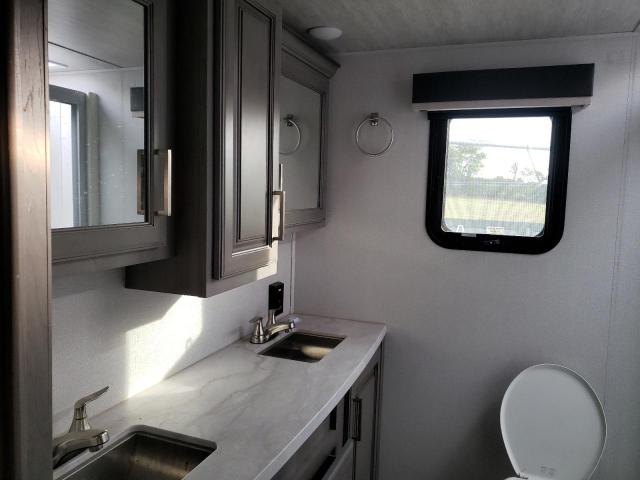 4YDF37829M4700708 - 2021 KEYSTONE MONTANA TAN photo 9