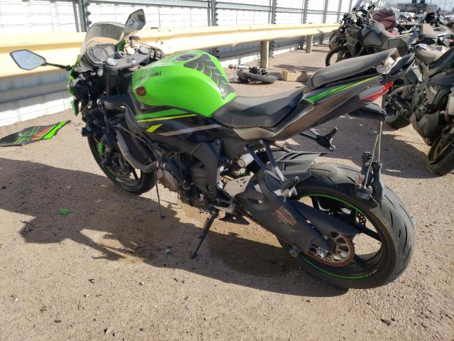 JKBZXJG1XKA001716 - 2019 KAWASAKI ZX636 K GREEN photo 3