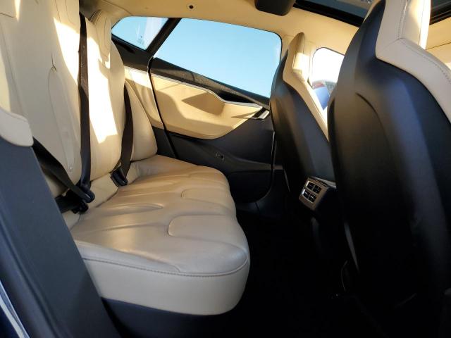 5YJSA1CG0DFP19700 - 2013 TESLA MODEL S ლურჯი ფოტო 10