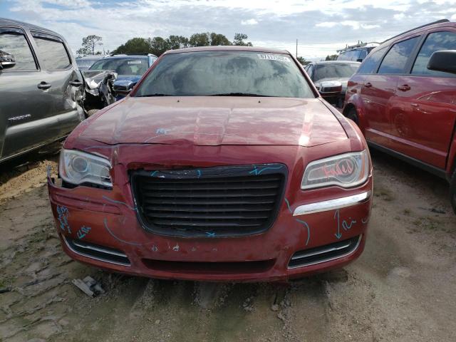 2C3CCAAG6EH127963 - 2014 CHRYSLER 300 RED photo 5