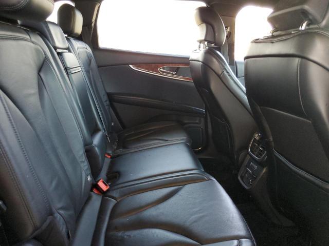 2LMTJ8LP9GBL36918 - 2016 LINCOLN MKX RESERVE 白色 照片 10